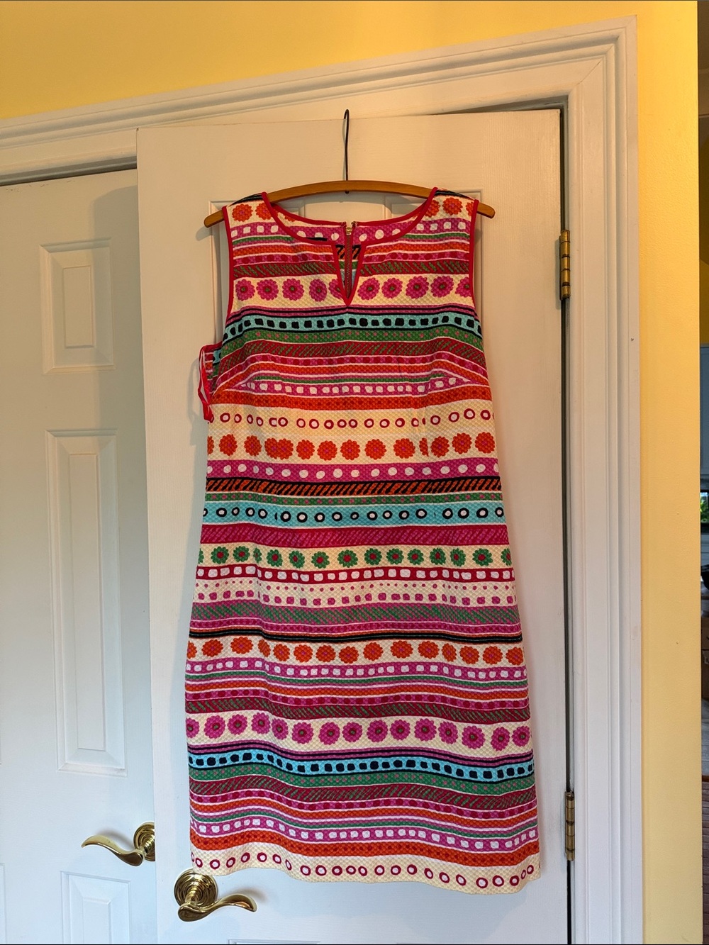 Talbots Flowers and stripes Retro Sheath dress size 10 EUC